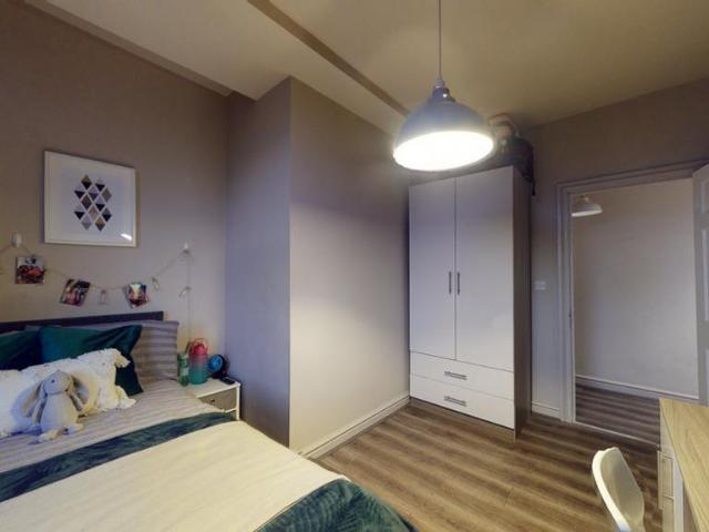 Bowmore Way, Liverpool, L7 6AT, United Kingdom | 5 bed apartment for rent #137468244 | Rentberry