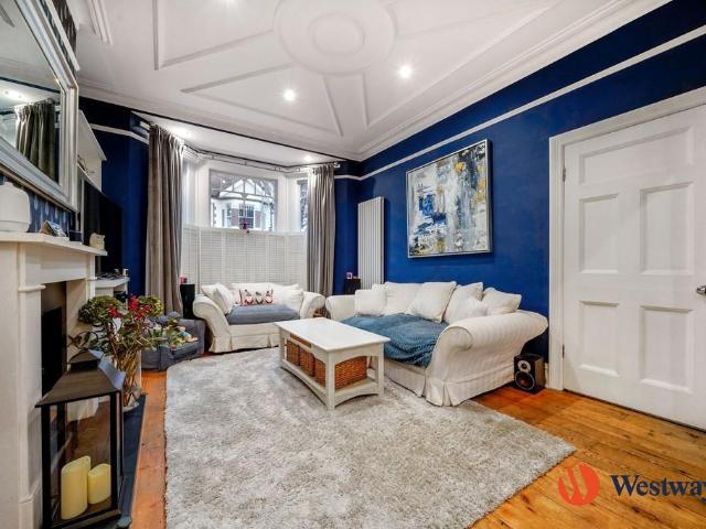 Bowood Road, London, SW11 6PE, United Kingdom | 5 bed townhouse for rent #138595788 | Rentberry