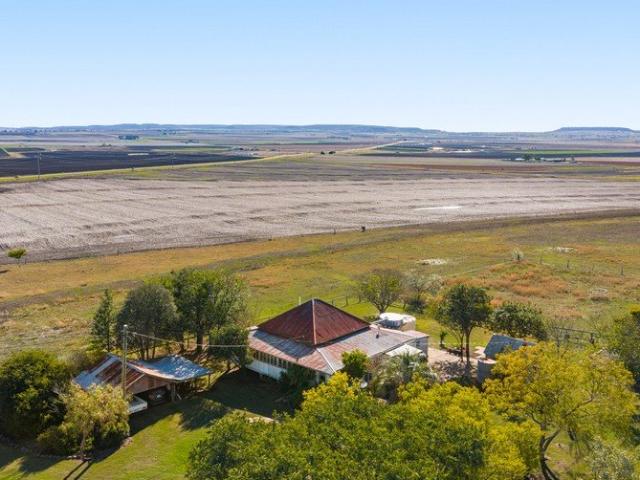 'BOXVALE' Productive Acres with dual occupancy opportunities