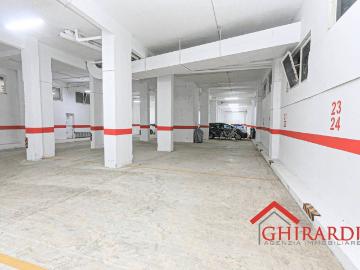 Piazza Francesco Baracca - Parcheggio auto