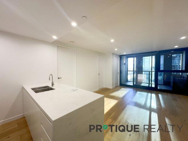 Box Hill I Unfurnished 2B2B with Car Park I Box Hill Central & North Facing