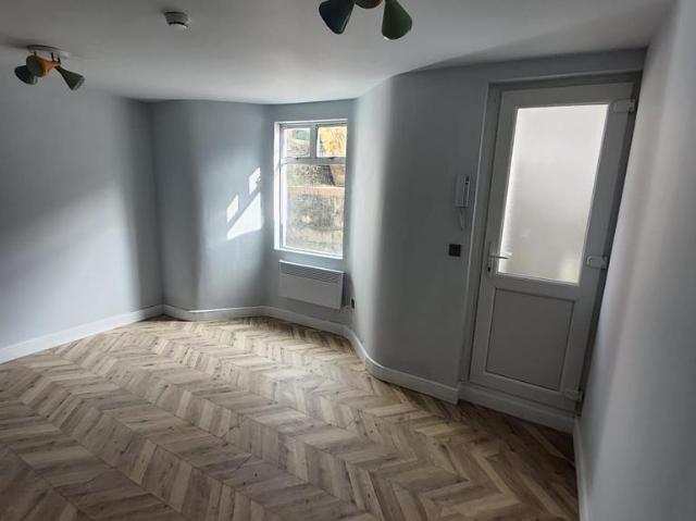 Boxley Road, Maidstone 6 bed detached house to rent £750 pcm £173 pw