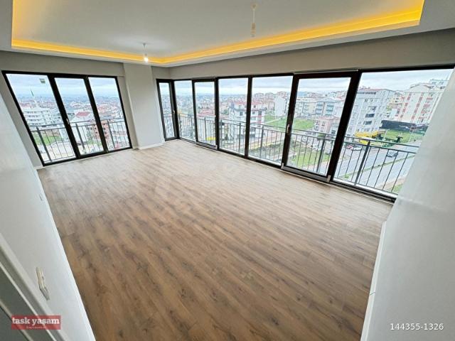 BOYDAN YAPI DENİZ MANZARALI LÜX 3.5+1 SATILIK GENİŞ DAİRE
