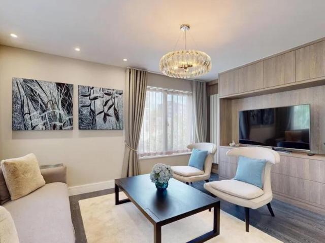 Boydell Court, London, NW8 6NJ, United Kingdom | 3 bed apartment for rent #136604327 | Rentberry