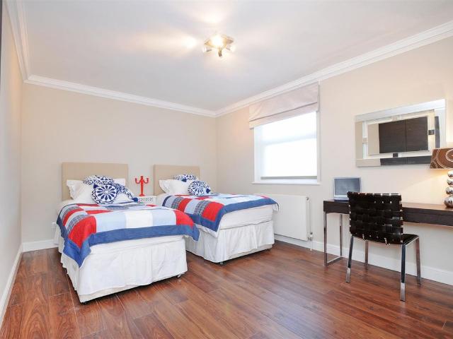 Boydell Court, St John's Wood NW8, 3 bed flat to rent, £4,983 pcm | PrimeLocation