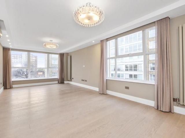 Boydell Court, St, John's Wood, NW8 3 bed flat to rent £6,067 pcm £1,400 pw