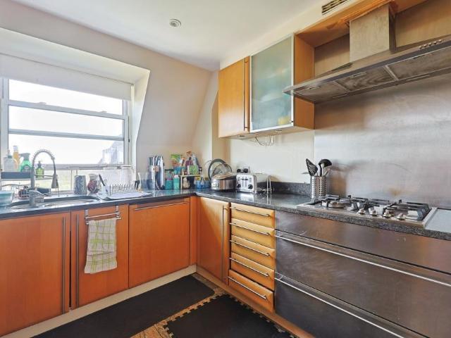 Boydell Court, St. Johns Wood Park. 3 bed apartment to rent £6,000 pcm £1,385 pw