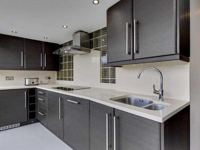 Boydell Court, St Johns Wood Park, St. 3 bed apartment to rent £4,983 pcm £1,150 pw