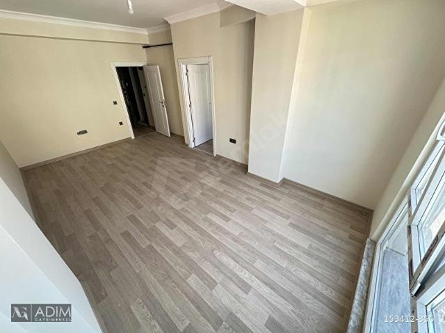 BÖYLESİ YOK ! İKİ AYRI DAİRE TEK TAPU ! SIFIR ! CADDE ÜSTÜ ! 4+2