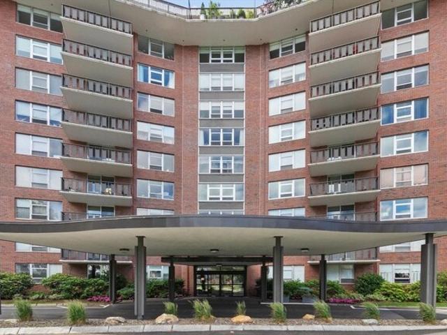 Boylston St Apt,newton, Condo For Sale