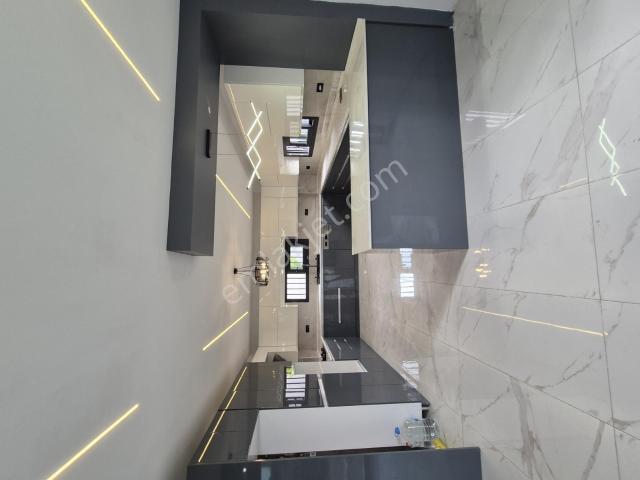 Boynuyoğunda 5+1 Ultra Lüks Havuzlu Kapalı Otopark Satılık Villa