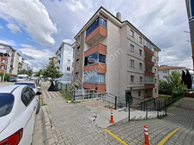 Bozüyük 4 Eylül Mahallesinde Satılık 3+1 Daire