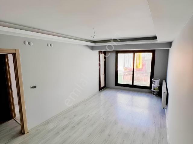 Bozyaka Da 2+1 Arakat Genç Binada Satılık Daire