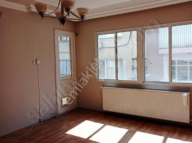 Bozyaka Çelikkardesler Yakını 3+1 Doğalgazlı Kiralık Daire