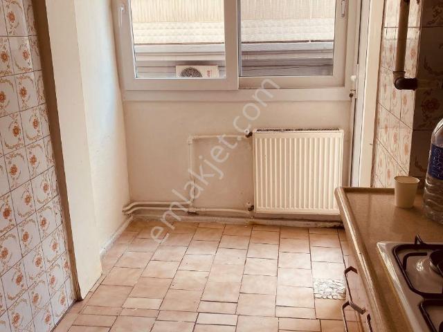 Bozyaka Ssk Yakını 3+1 Bakımlı Kiralık Daire