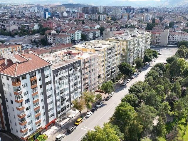 Bozantı Cad. 4+1 185 M2 Geniş Daire