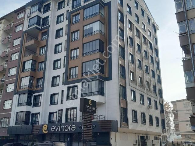 Bozantı Caddesinde Sıfıra Yakın 2+1 Daire