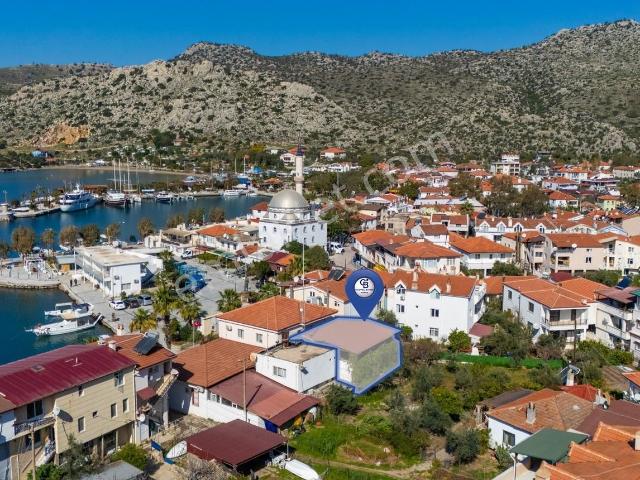 Bozburun Merkezde Denize Yakın Mesafede Tek Katlı Kagir Ev