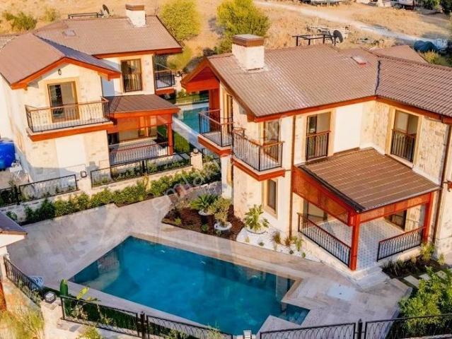 Bozburun'un Eşsiz Doğasında Özel Havuzlu Müstakil Villa