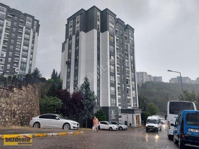 Bozdemir'den Kent 1 Sitesinde Kiralık 2+1 Daire