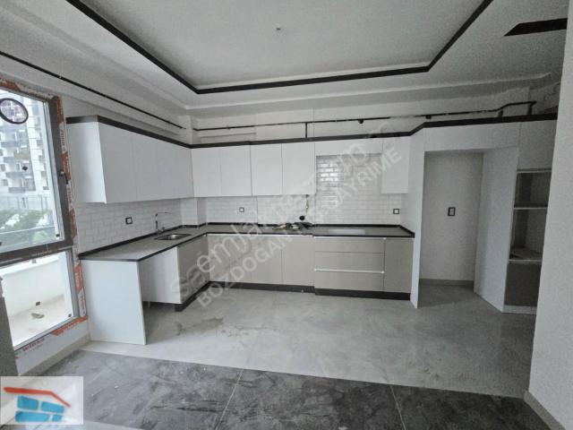 Bozdoğandan Karakavakta Satılık 4+1 Daire