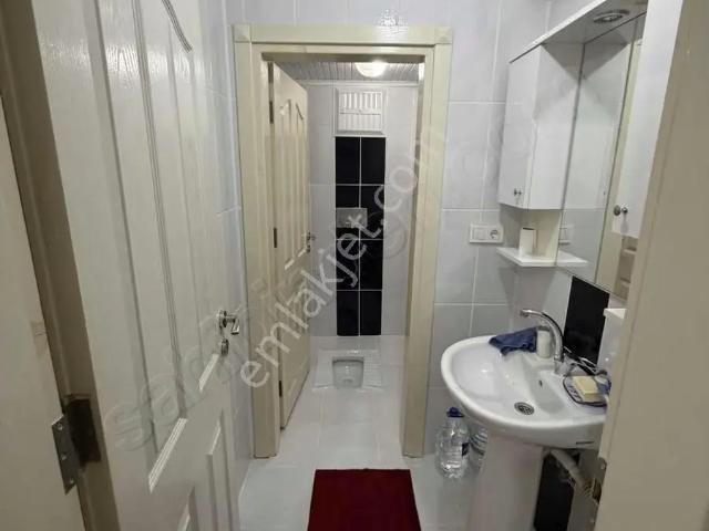 Bozkır Yolunda Cadde Üzeri Eşyalı 3+1