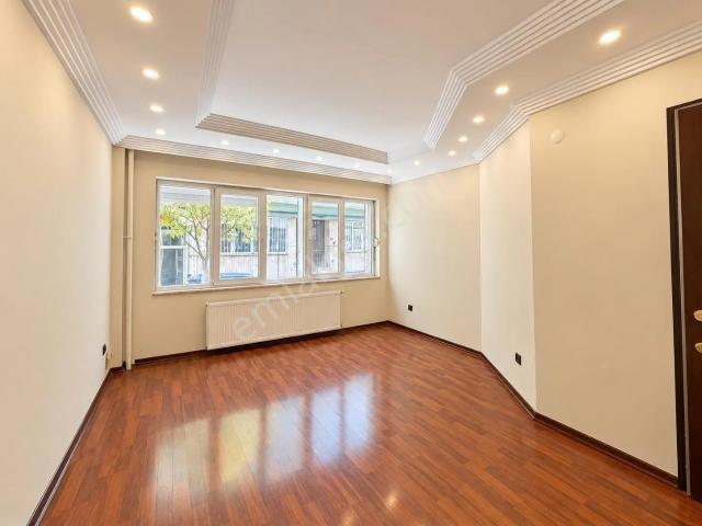Bozkurt Caddesinin İlk Adasında | 3+1 | 100 M² | Metroya 5 Dk