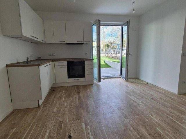 Bln Lichterf EG, Singles, 1 Zi Neubau 25, 42,7 ?m² A+: 8,8 kWh/m2a, priv. Garten, Markenküche
