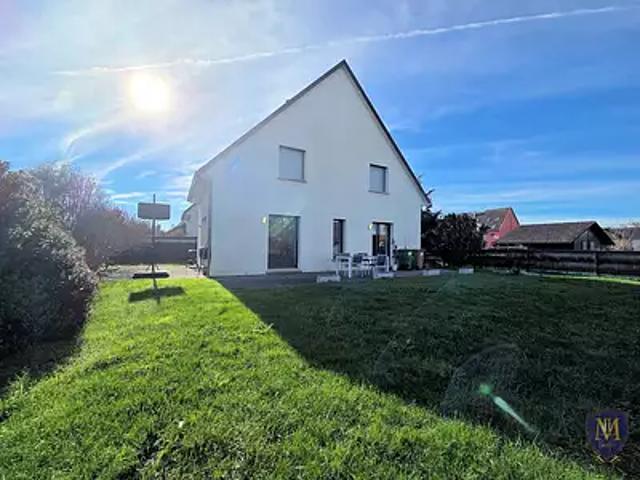 Blotzheim 68730 Location maison 5 pièces t5 jardin terrasse