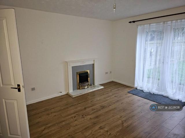 Bloxwich Walsall, Walsall, WS3 2 bed terraced house to rent £995 pcm £230 pw