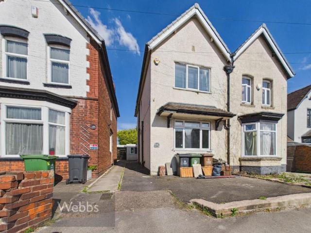 Bloxwich Road, Walsall WS3 4 bed house to rent £1,225 pcm £283 pw