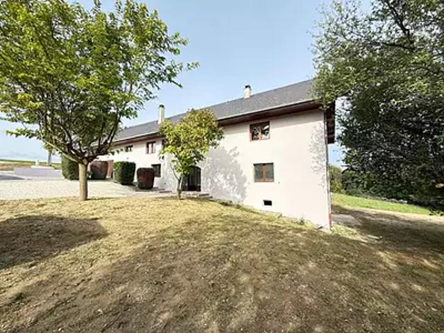 Bloye 74150 Achat / Vente appartement 2 pièces t2 au dernier étage