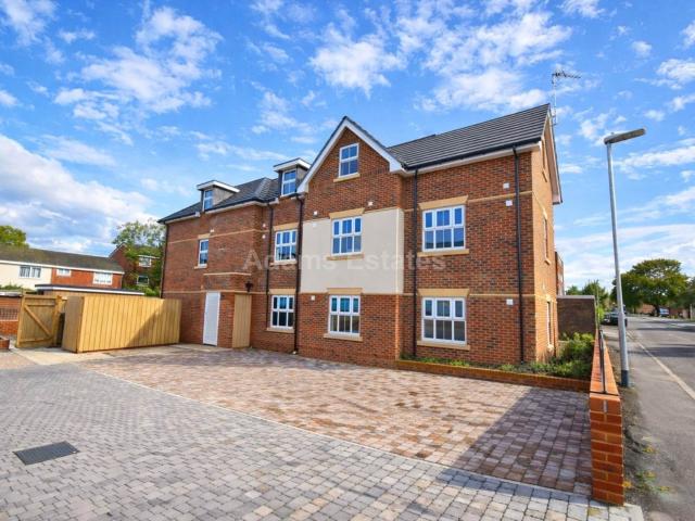 Block B, Charndon Close, Reading