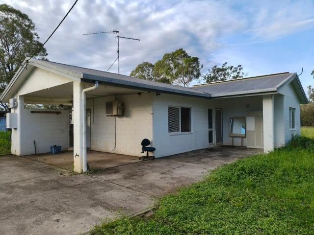 Block Home for the Renovator in MT Garnet