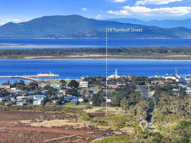 CAMPING BLOCK IN QUIET LOCATION WITH RAIL TRAIL ON YOUR DOOR STEP