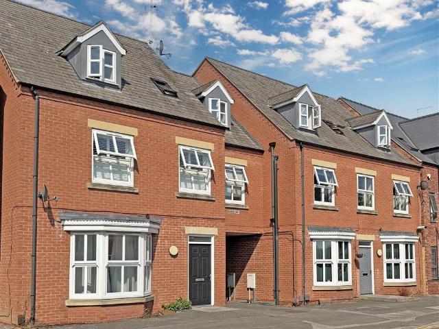 Block of apartments for sale