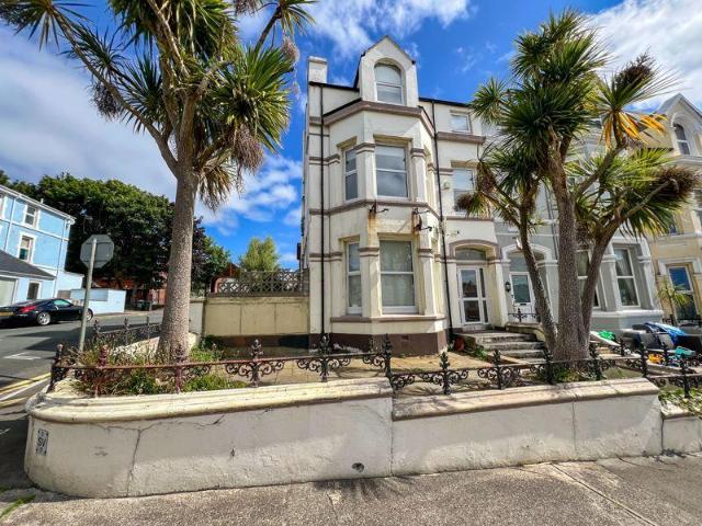 Block of apartments for sale