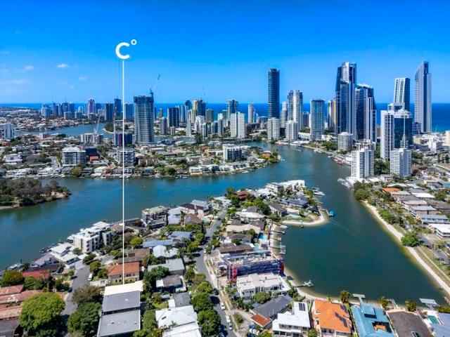 Block of Five Units in Exclusive Enclave in Surfers Paradise RARE JEWEL!