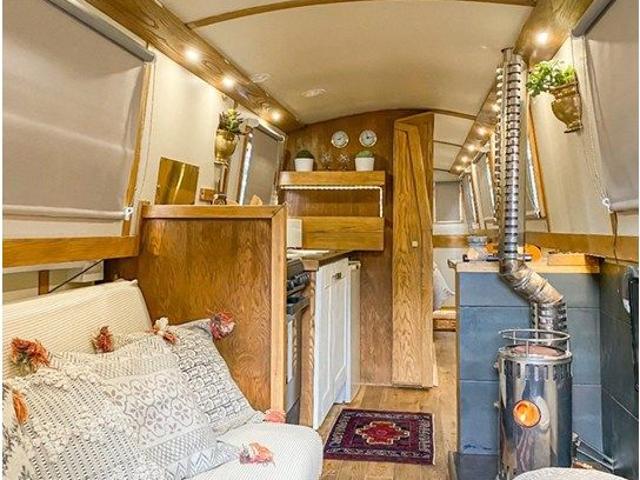 Blomfield Road, London W9, 1 bed houseboat to rent, £1,450 pcm | PrimeLocation