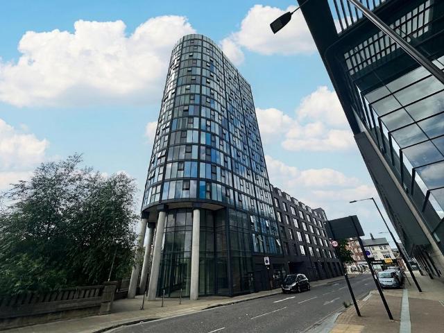 Blonk Street, Sheffield, S3 2 bed apartment to rent £850 pcm £196 pw