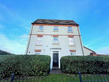 Bloomfield Road, Tipton DY4, 4 bed town house to rent, £1,600 pcm | PrimeLocation