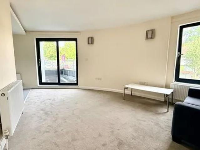 Bloomsbury House, Woodford Green, IG8, Property for rent