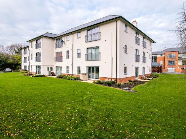 Bloomsbury House, 7 Highfield Road, Edgbaston B15, 2 bed flat to rent, £1,450 pcm | PrimeLocation