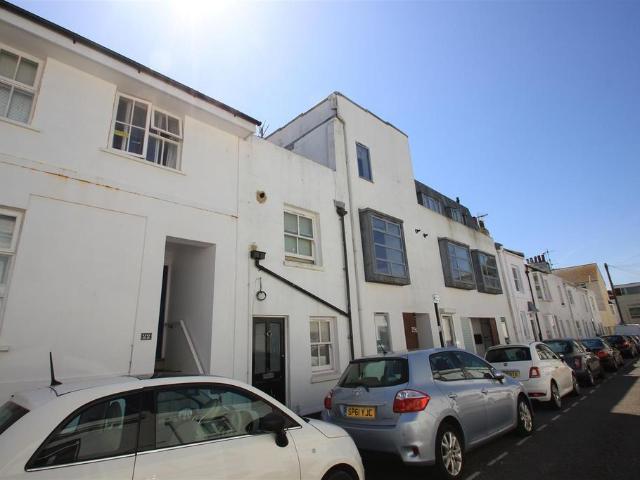 Bloomsbury Street, Brighton 3 bed house share to rent £2,010 pcm £464 pw