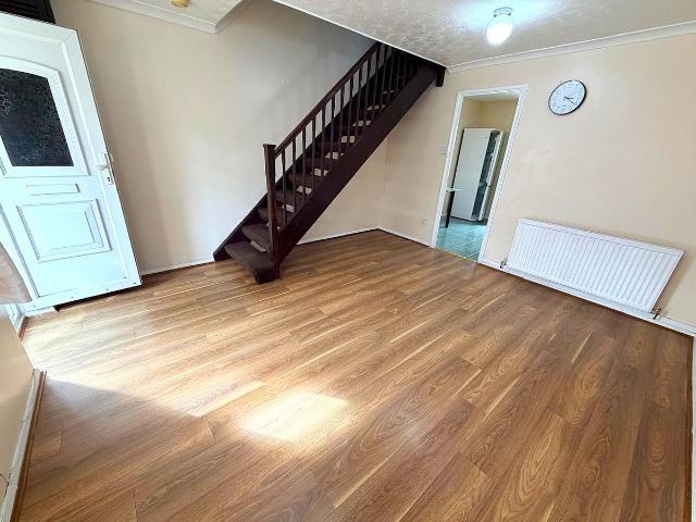 Blossom Close, Dagenham RM9, 2 bed terraced house to rent, £1,800 pcm | PrimeLocation