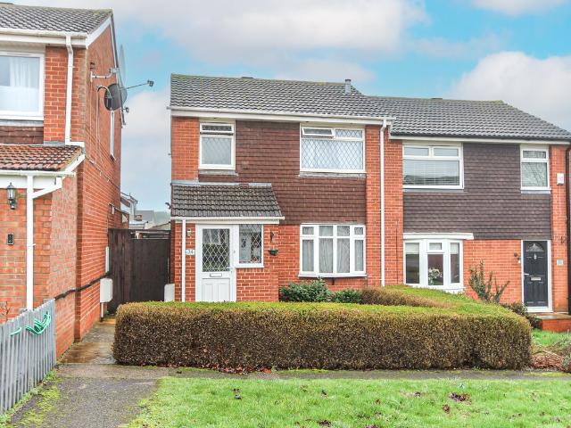 Blaydon Walk, Wellingborough NN8, 3 bed semi detached house to rent, £1,200 pcm | PrimeLocation