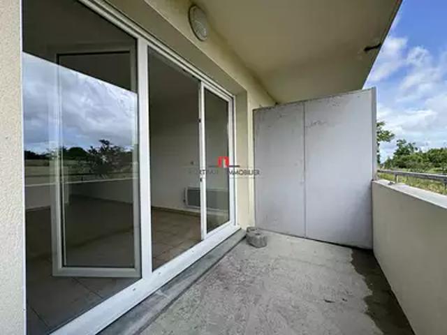 Blaye 33390 Location appartement 2 pièces t2 parking