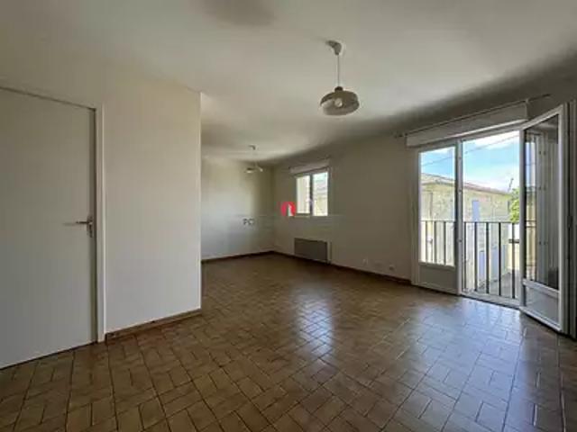 Blaye 33390 Location appartement 3 pièces t3