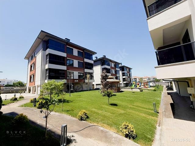 BLACK Batıkent'te Satılık Site İçi 3+1 Daire Capella 58