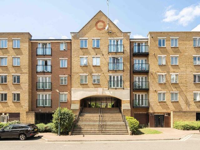 Black Eagle Drive, Northfleet DA11, 1 bed flat to rent, £1,150 pcm | PrimeLocation